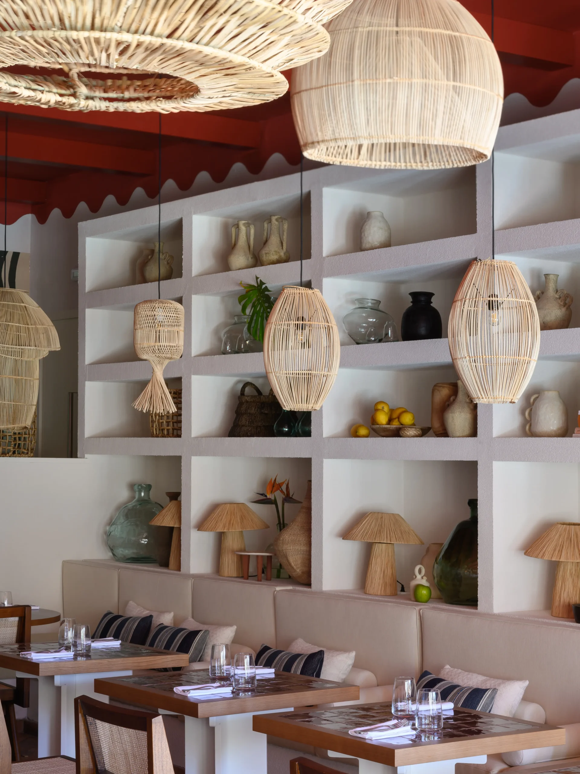 Shelves with lamps at Vento Restaurant