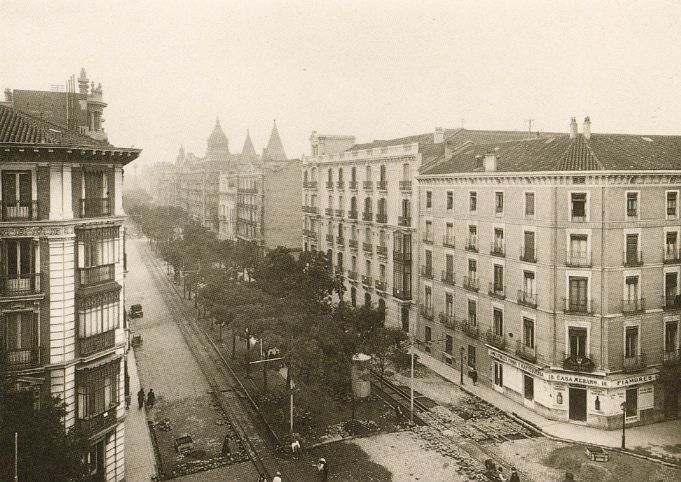 Old sepia photo of the street, BLESS Madrid